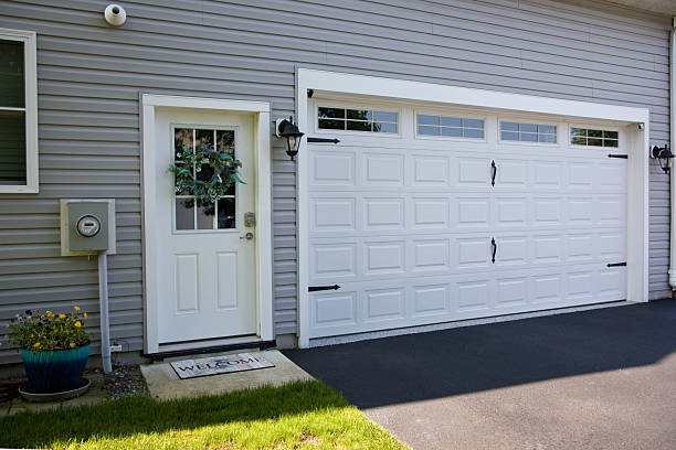 24/7 Emergency Garage Door Roller Replacement experts in Scappoose, OR